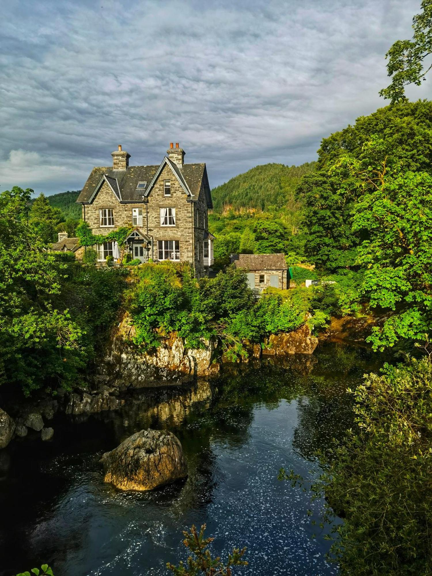 Cosy 2 Bedroom Cottage In Betws Y Coed, Snowdonia 外观 照片